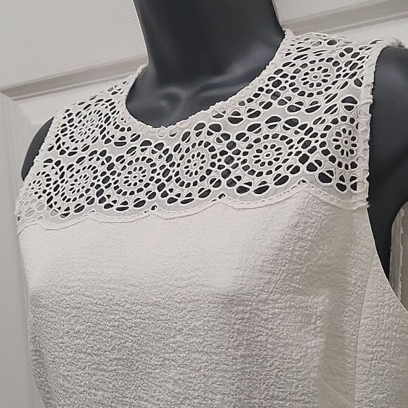 Sandro Paris Eyelet Sleveless Dress (SZ 34) - Picture 3 of 16